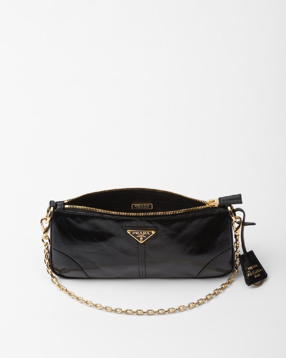 Prada Bolso bandolera mediano de piel Prada Re-Edition 2002 Promoción trimestral