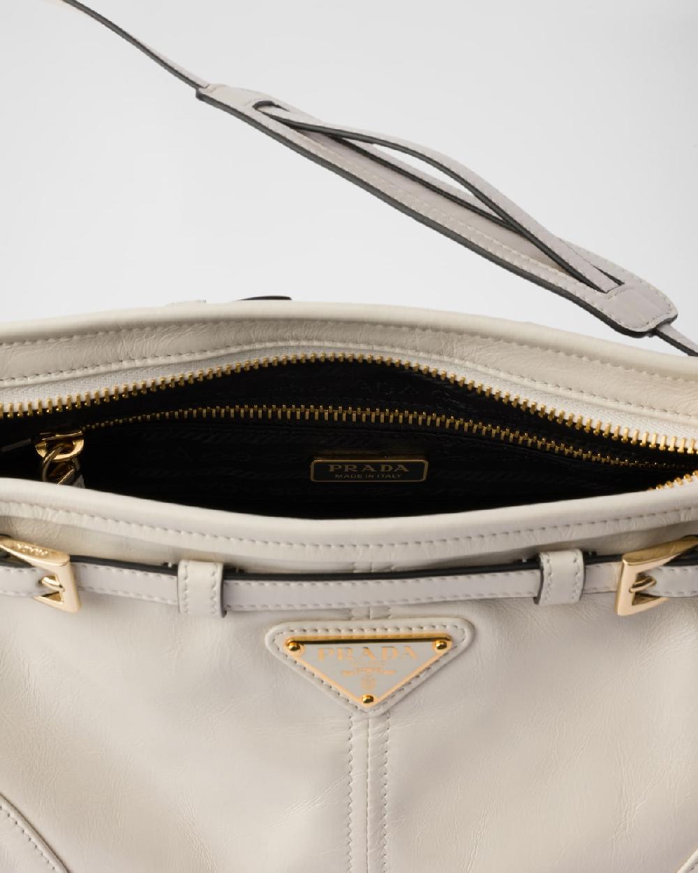 Prada Bandolera pequeña de piel Liquidación