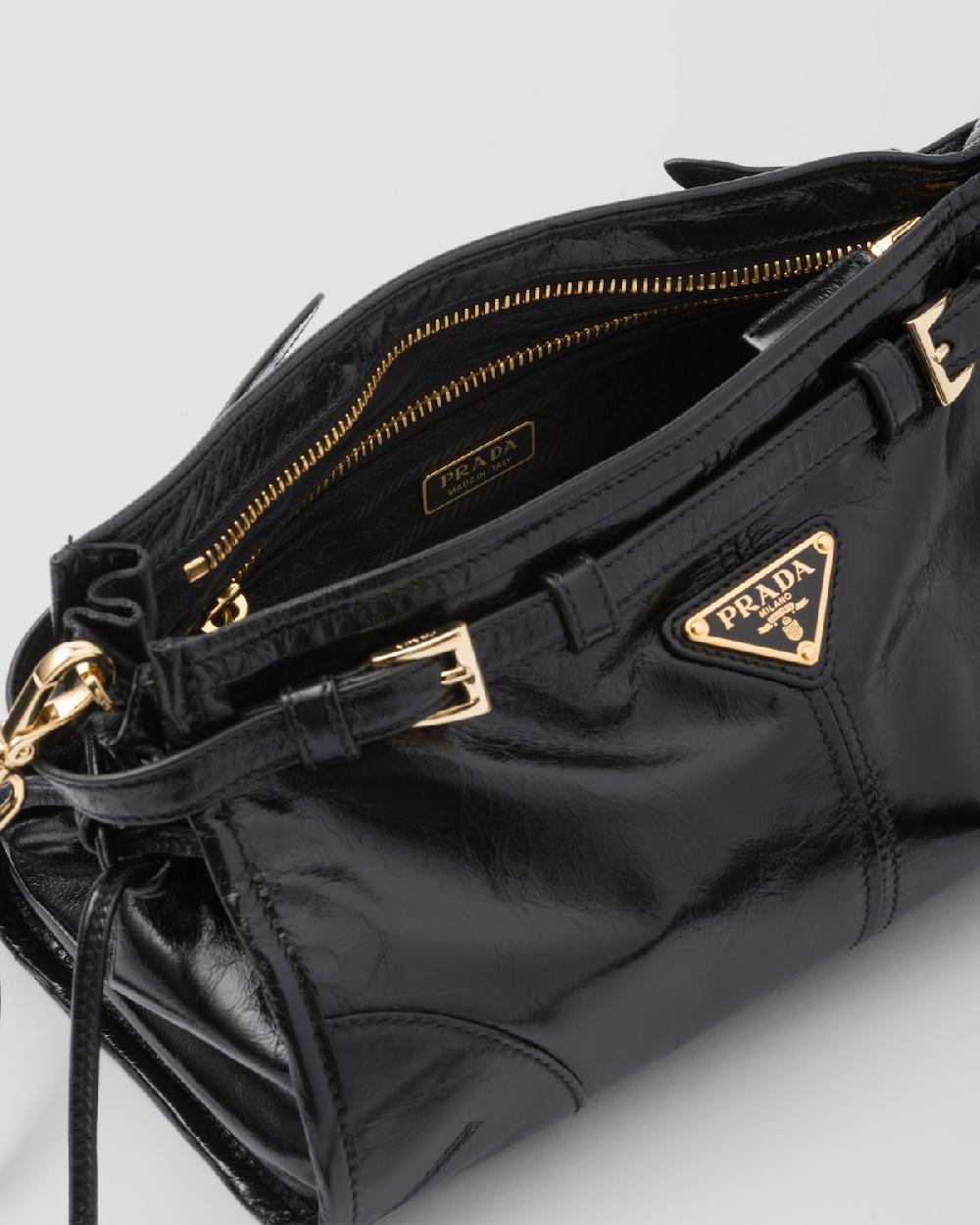 Prada Bandolera pequeña de piel Envío internacional gratuito