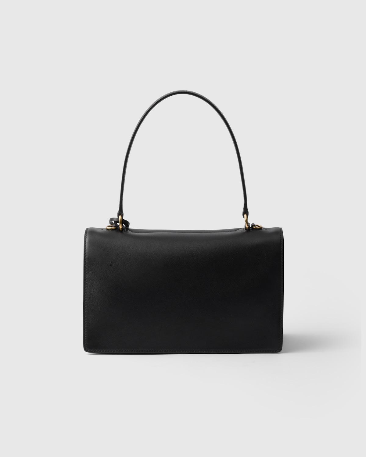 Prada Bolso bandolera Prada Soft Sound de piel mediano En oferta