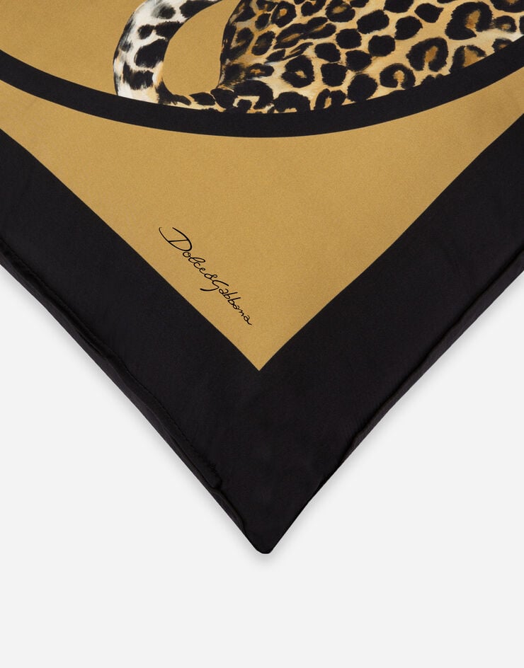 Dolce & Gabbana Cojín de seda grande Precio ultrabajo