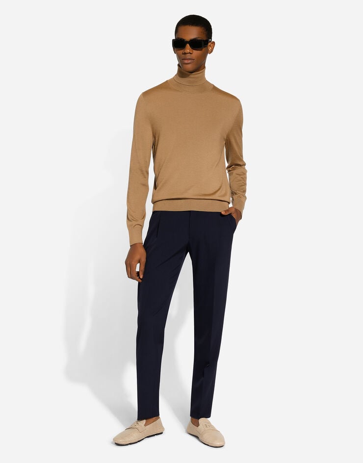 Dolce & Gabbana Jersey de cuello alto en cachemira y seda Rebajas de fin de temporada