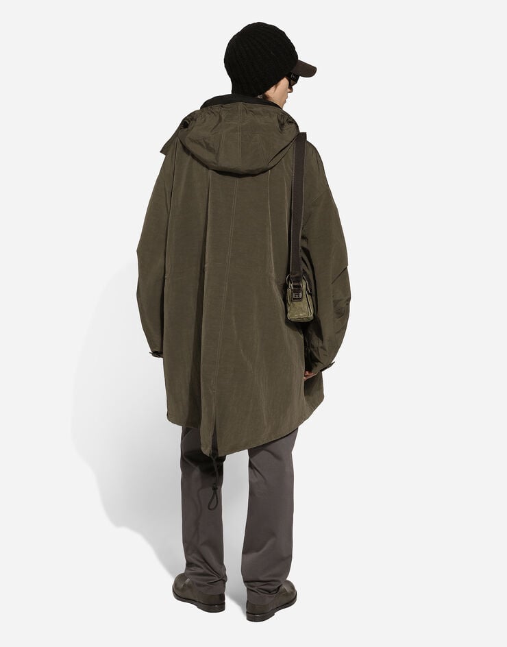 Dolce & Gabbana Parka sin forro con capucha de tejido técnico Solo hoy