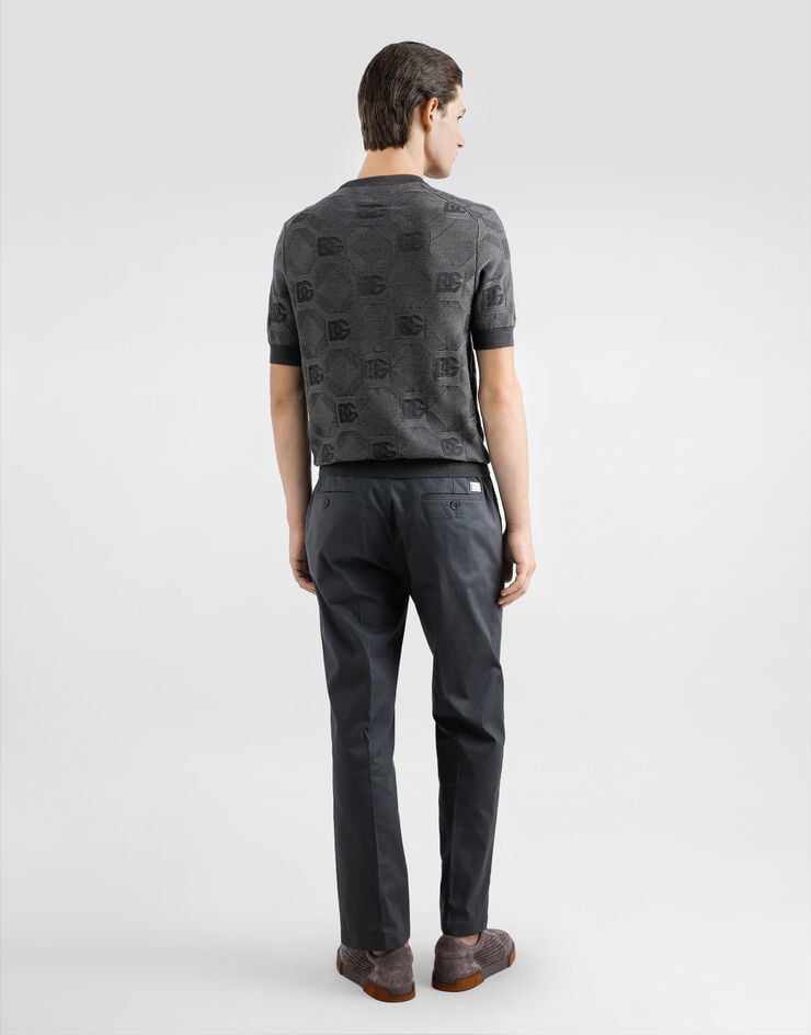 Dolce & Gabbana Jersey de cuello redondo de seda con logotipo jacquard Rebajas top