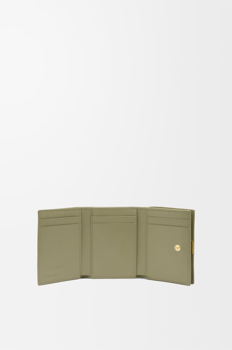 Loewe Puffer Anagram trifold wallet in shiny nappa calfskin 5 Colours Tienda de fábrica
