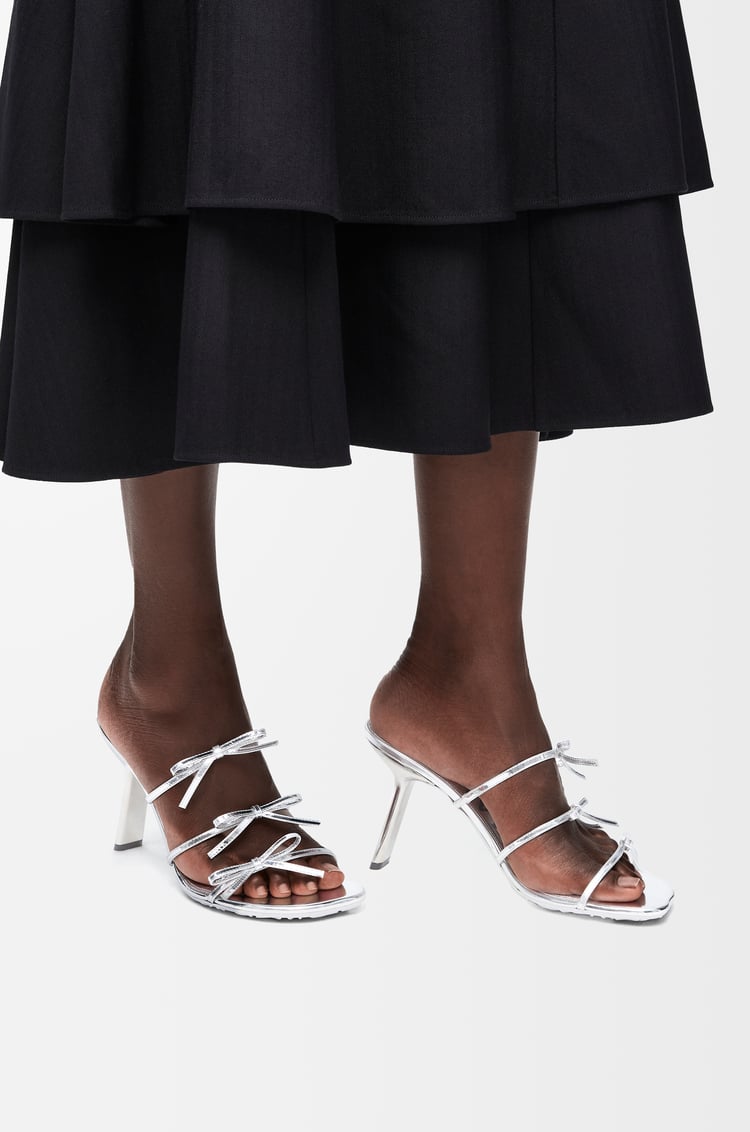 Loewe Petal sandal in metallic calfskin 1 Colours Grandes ahorros