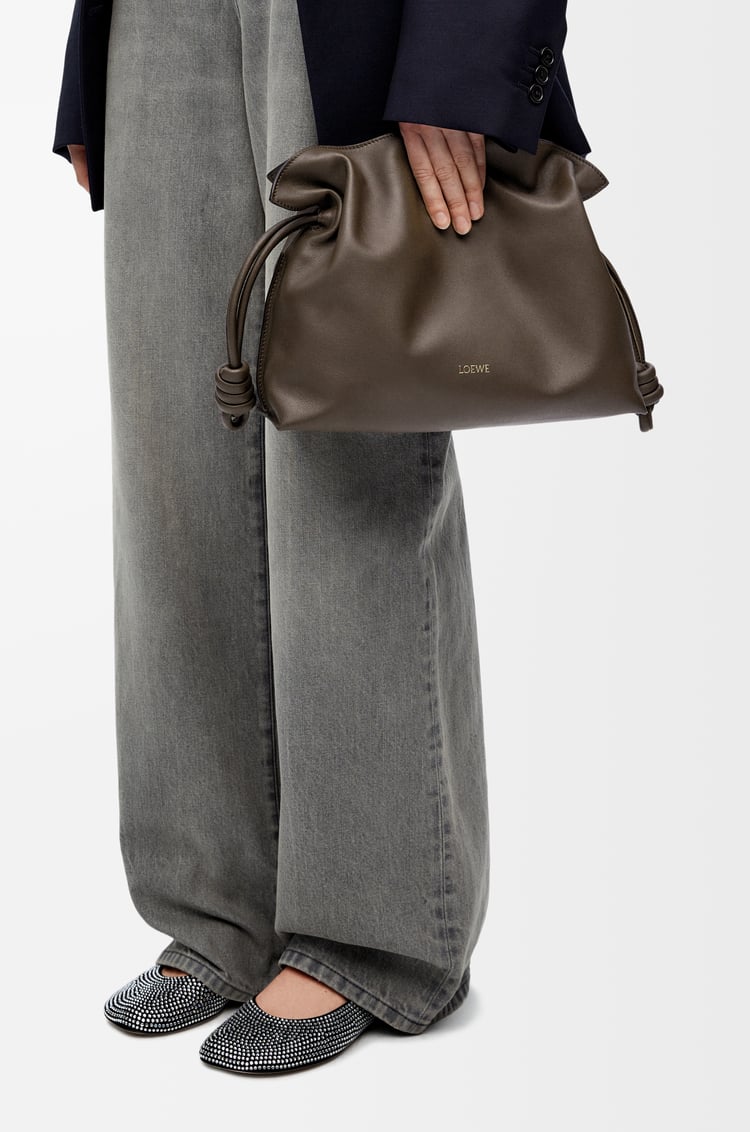 Loewe Medium Flamenco clutch in nappa calfskin 10 Colours Últimos 3 días