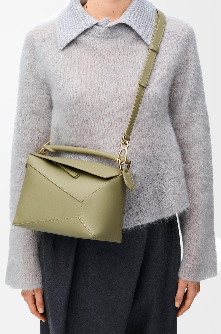 Loewe Small Puzzle bag in classic calfskin 8 Colours Rebajas de fábrica