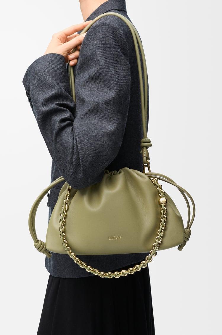 Loewe Medium Flamenco purse in mellow nappa lambskin 15 Colours Tienda