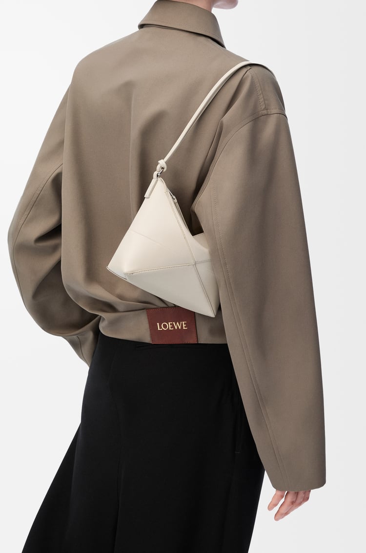 Loewe Puzzle Fold pouch in shiny nappa calfskin 8 Colours Últimos 2 días