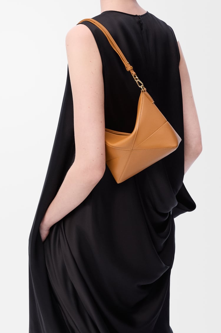 Loewe Puzzle Fold pouch in shiny nappa calfskin 8 Colours Último día