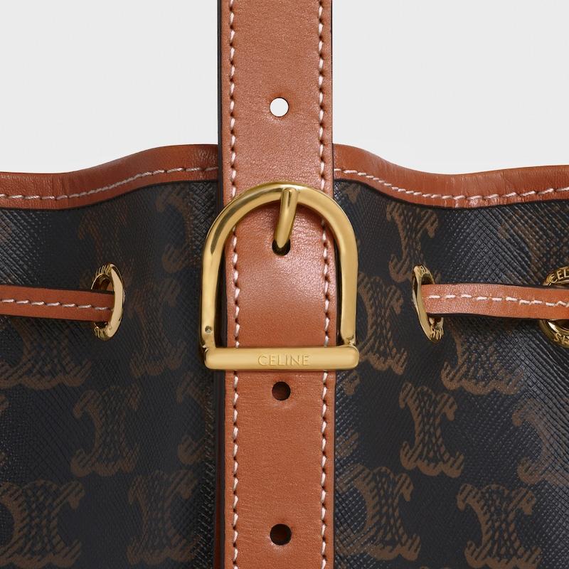 Celine Bolso con cordón ajustable pequeño de lona Triomphe y piel de becerro Devoluciones gratuitas