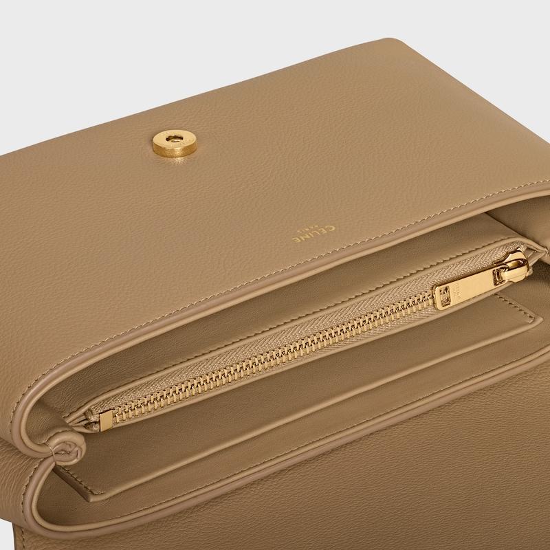 Celine BOLSO VICTOIRE CELINE MEDIANO DE PIEL DE BECERRO FLEXIBLE CON TEXTURA GRANULADA Tienda