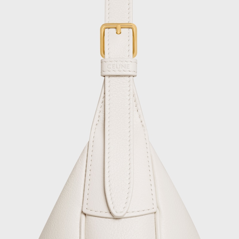 Celine BOLSO HELOÏSE PEQUEÑO DE PIEL TRIOMPHE DE PIEL DE BECERRO FLEXIBLE CON TEXTURA GRANULADA Tienda