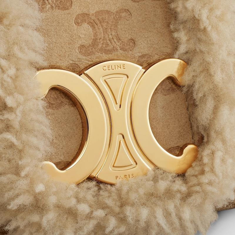 Celine BOLSO VICTOIRE CELINE MEDIANO DE PIEL DE BORREGO CON MOTIVO TRIOMPHE INTEGRAL En oferta