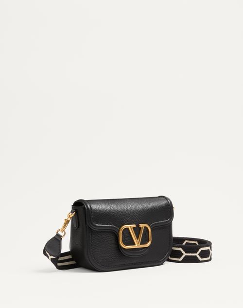 Valentino BOLSO DE HOMBRO VALENTINO GARAVANI ALLTIME EN CUERO DE BECERRO GRANEADO CON CORREA DE CINTA DE JACQUARD Tienda de fábrica