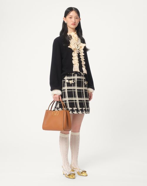 Valentino BOLSO MEDIANO VALENTINO GARAVANI ALLTIME EN CUERO GRANULADO DE BECERRO CON CORREA DE CINTA DE JACQUARD Precios de Black Friday