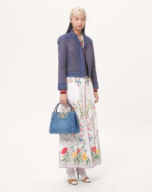 Valentino BOLSO DE MANO MEDIANO VALENTINO GARAVANI ALLTIME DE MEZCLILLA CON CORREA BORDADA En oferta