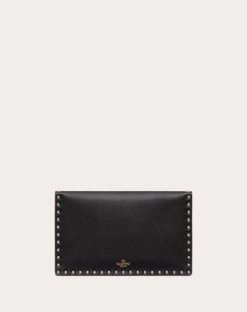 Valentino BOLSO TIPO SOBRE ROCKSTUD DE PIEL DE BECERRO GRANULADA Libre de impuestos