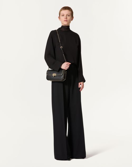 Valentino BOLSO BANDOLERA VALENTINO GARAVANI ROCKSTUD DE CUERO DE BECERRO GRANEADO Descuento