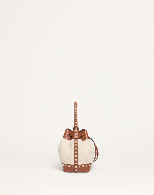 Valentino BOLSO TIPO SACO VALENTINO GARAVANI ROCKSTUD DE PIEL DE OVEJA Mejor oferta