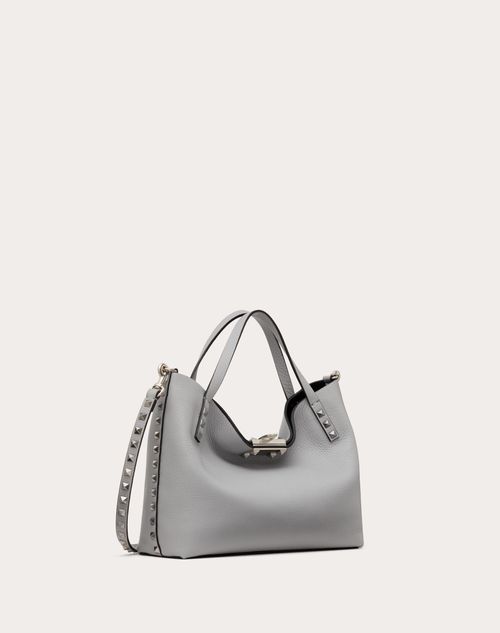 Valentino BOLSO PEQUEÑO VALENTINO GARAVANI ROCKSTUD DE CUERO DE BECERRO GRANEADO CON FORRO EN CONTRASTE Oferta especial