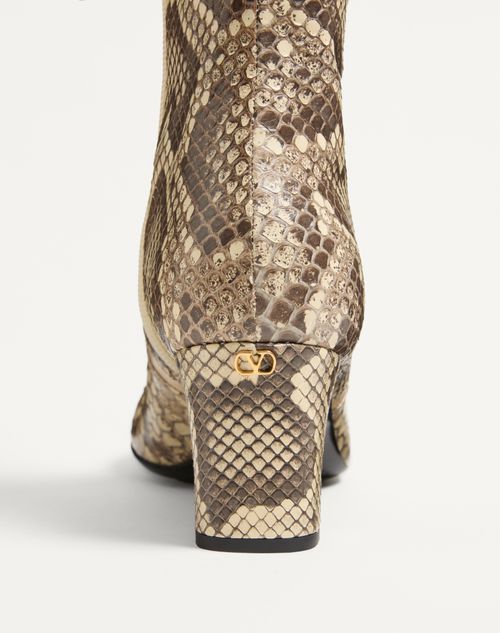 Valentino BOTA EQUIVOQUE DE PITÓN CON TACÓN DE 60 MM En oferta