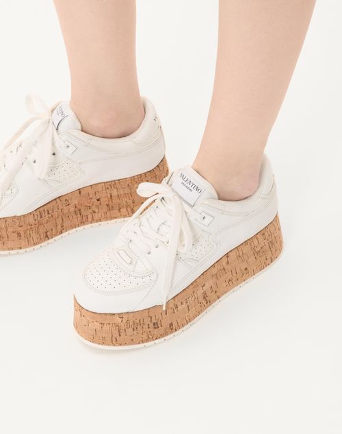 Valentino ZAPATILLAS DEPORTIVAS FREEDOTS XL DE CUERO DE BECERRO Y CORCHO En oferta