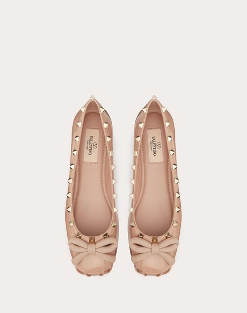Valentino BALLERINA ROCKSTUD DE CHAROL Envío internacional gratuito