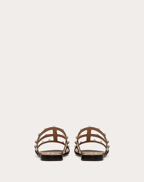 Valentino SANDALIAS PLANAS DE PALA ROCKSTUD 2025