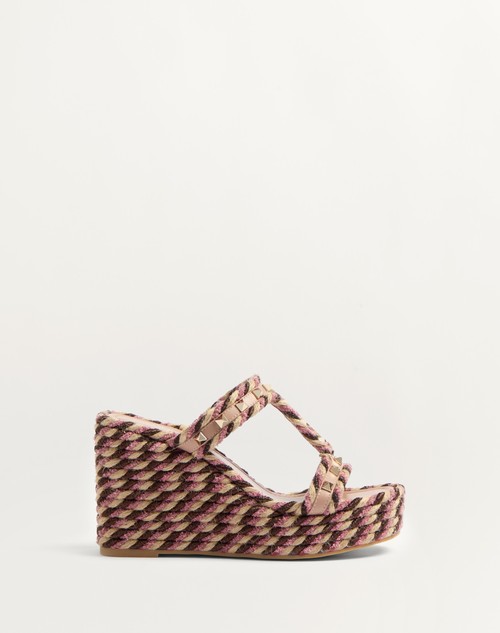 Valentino SANDALIA ROCKSTUD DE CUERO DE BECERRO CON TACÓN EN CUÑA DE 90 MM