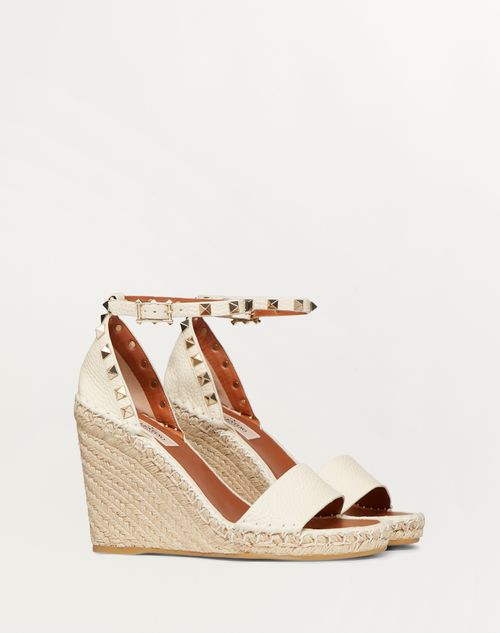 Valentino SANDALIAS DE CUÑA ROCKSTUD DOUBLE DE PIEL DE BECERRO GRANULADA CON TACÓN DE 105 MM Ventas relámpago
