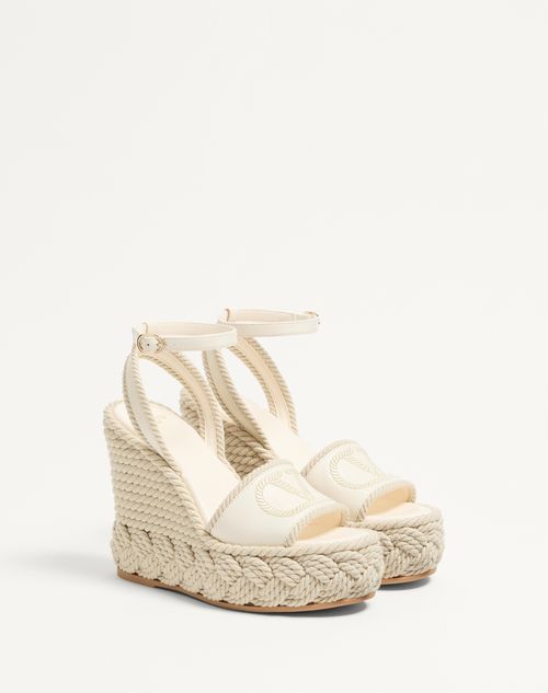 Valentino SANDALIA VLOGO DE CUERO NAPA CON TACÓN EN CUÑA DE PAÑO DE SEDA DE 130 MM Rebajas top
