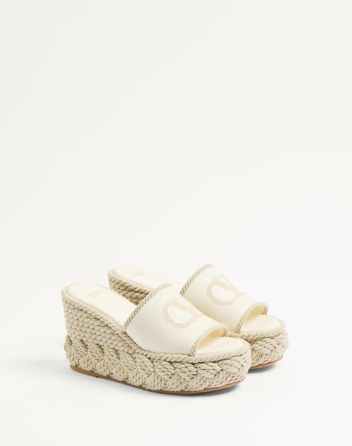 Valentino SANDALIA SIN TALÓN VLOGO DE CUERO NAPA CON TACÓN EN CUÑA DE PAÑO DE SEDA DE 100 MM Oferta especial