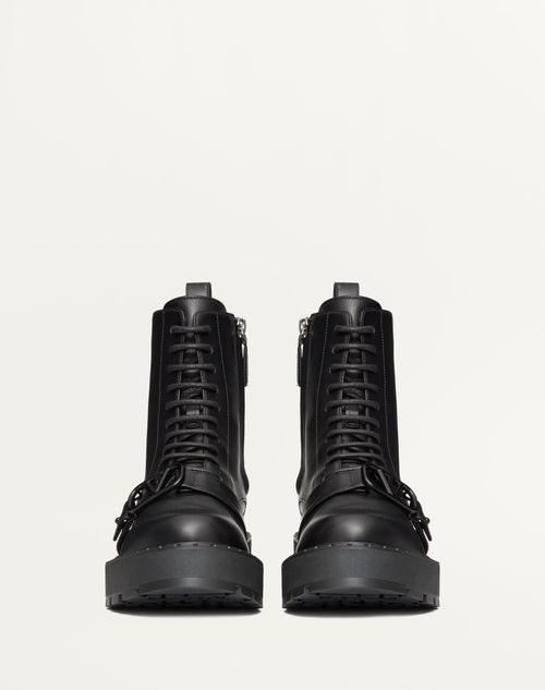 Valentino BOTA MILITAR DE CUERO DE BECERRO CON EL VLOGO SIGNATURE Y TACÓN DE 45 MM Envío gratis