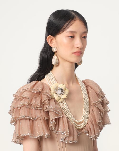Valentino COLLAR FLEUR LUMINEUSE DE METAL ESMALTE PERLAS Y TELA ÚLTIMAS EDICIONES