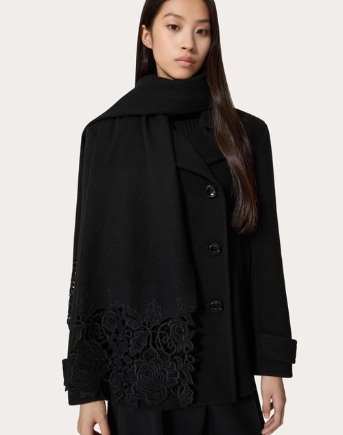 Valentino BUFANDA DE ENCAJE DE LANA Y CACHEMIRA CON DETALLE DE ENCAJE DE MACRAMÉ ÚLTIMAS EDICIONES