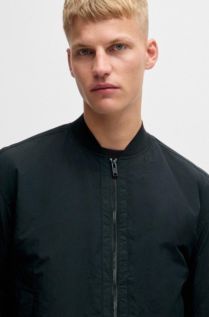 Hugo Boss Chaqueta bomber repelente al agua con insignia de logo En oferta