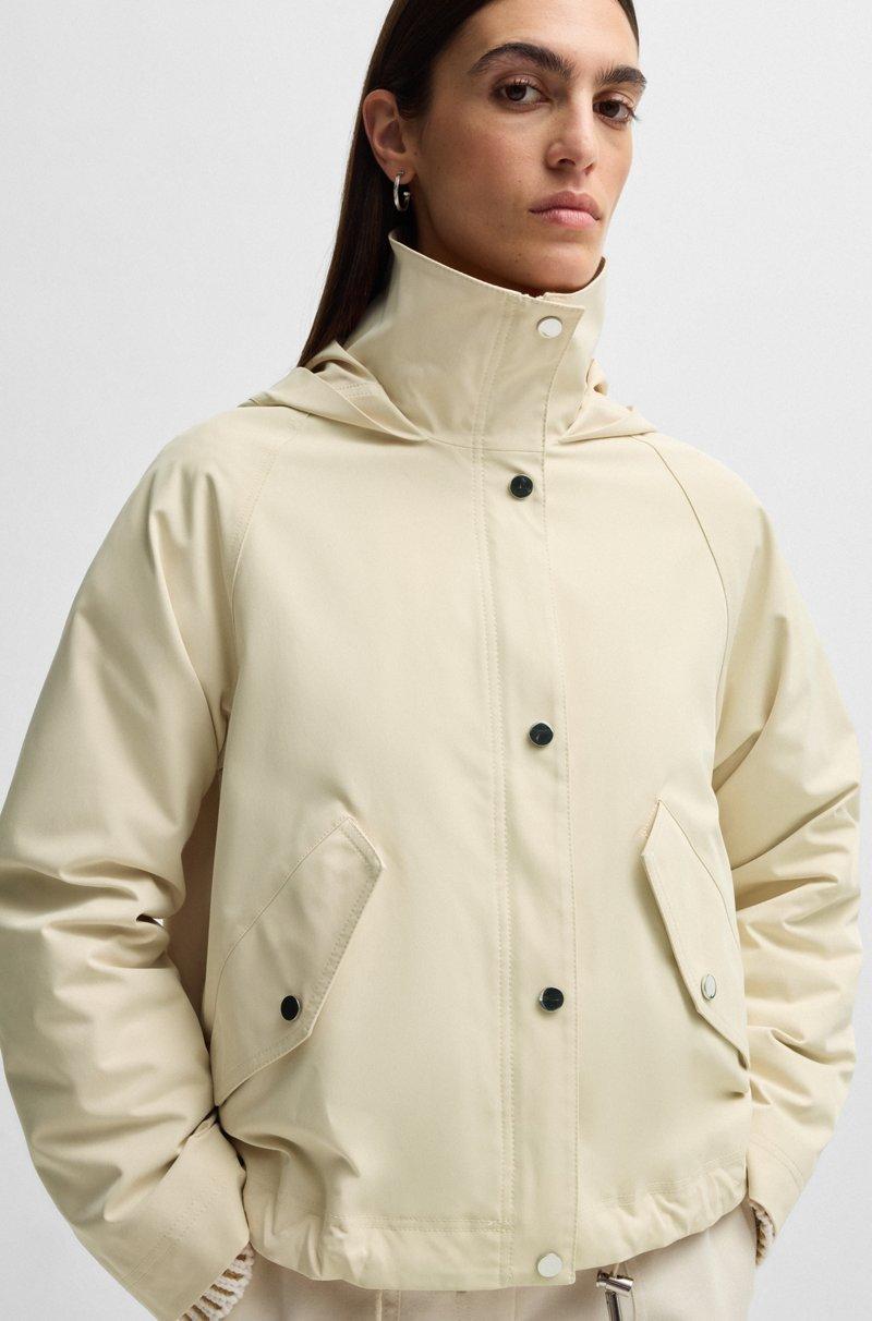 Hugo Boss Parka con capucha en tejido repelente al agua Ofertas de temporada