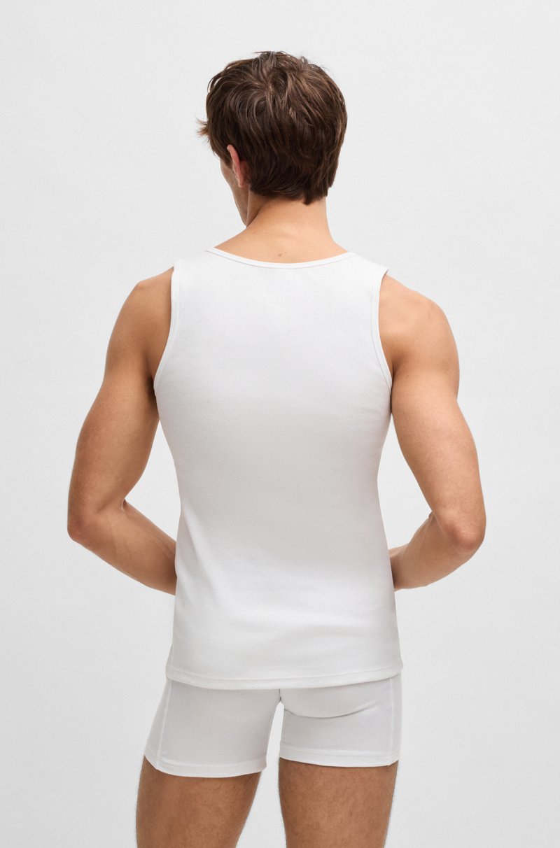 Hugo Boss Paquete de tres camisetas de tirantes de algodón con logo bordado Outlet