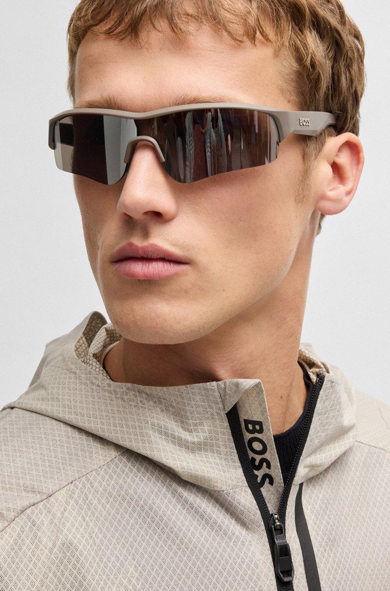 Hugo Boss Chaqueta con capucha de malla laminada activa con estampado integral Precio ultrabajo