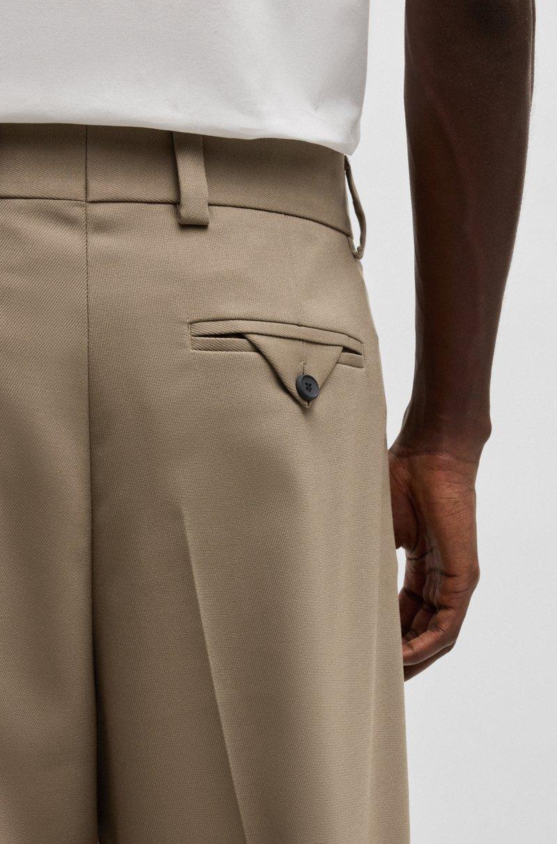 Hugo Boss Pantalones de corte moderno en sarga elástica con raya delantera Oferta especial