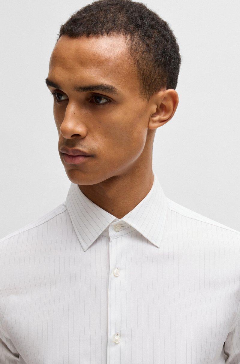 Hugo Boss Camisa slim fit en sarga de algodón a rayas Oferta exclusiva