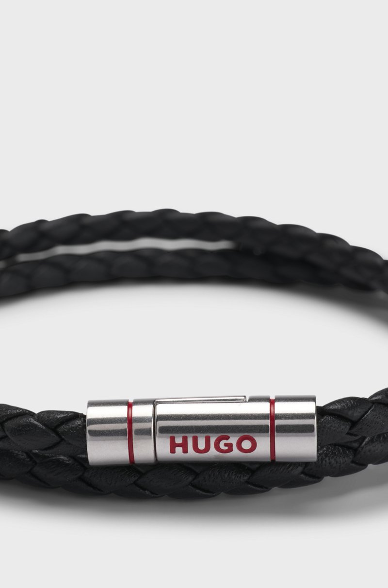 Hugo Boss Brazalete doble de piel trenzada con cierre de la marca Grandes descuentos