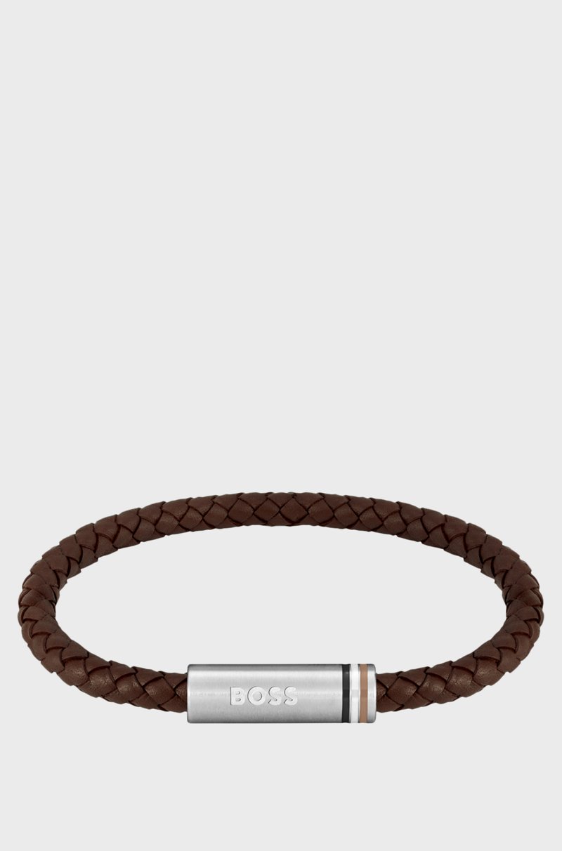 Hugo Boss Brazalete marrón de piel trenzada con logo en el cierre magnético geométrico