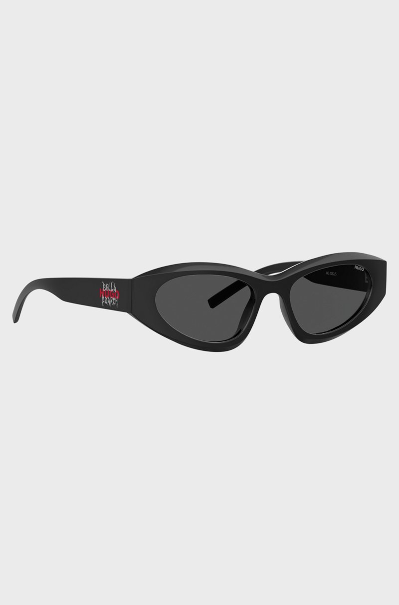 Hugo Boss Gafas de sol negras HUGO x Bella Poarch con detalle especial de la marca Ofertas de temporada