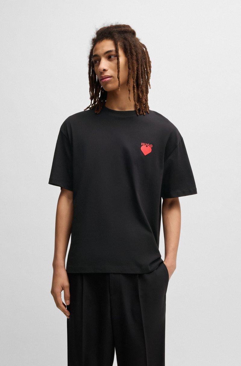 Hugo Boss Camiseta de punto de algodón con ilustración de corazón Oferta especial