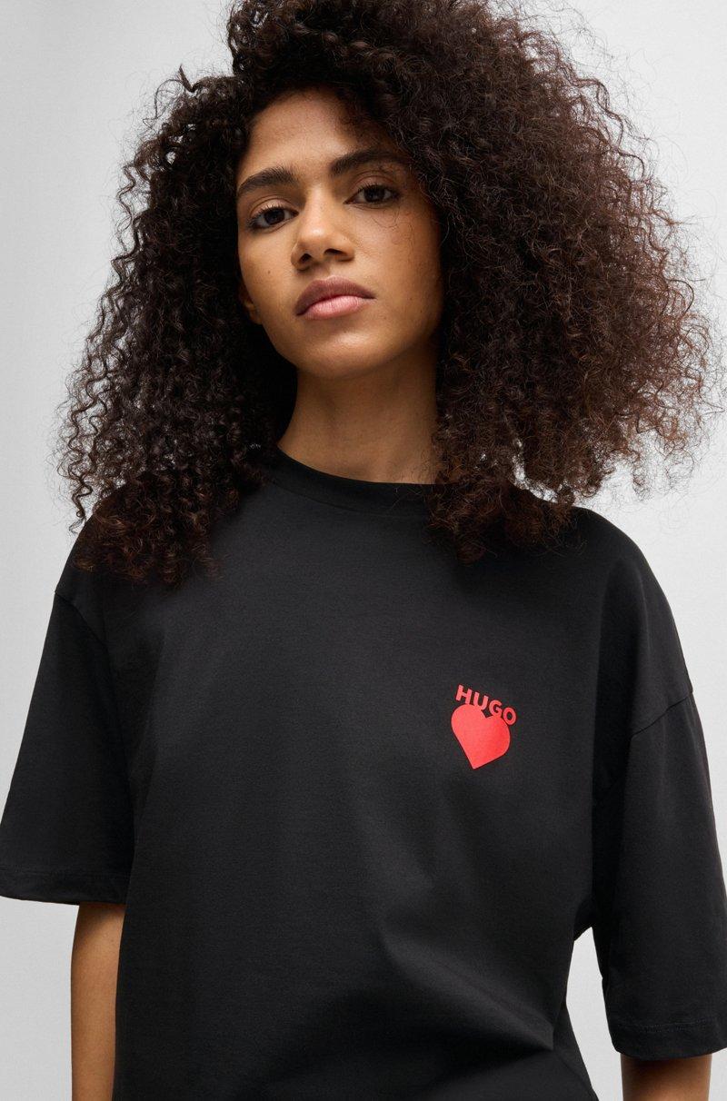 Hugo Boss Camiseta de punto de algodón con ilustración de corazón Oferta especial