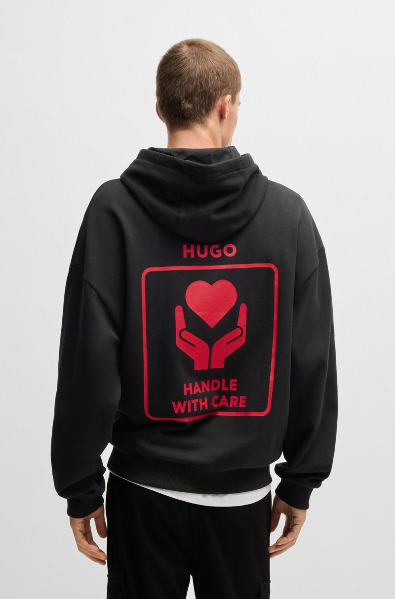 Hugo Boss Prenda con capucha en felpa de algodón con eslogan y gráficos de corazones Envío gratis