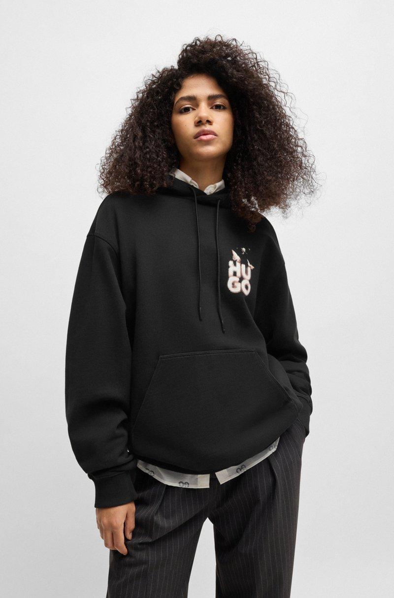 Hugo Boss Sudadera con capucha relaxed fit de felpa de rizo con ilustración de temporada
